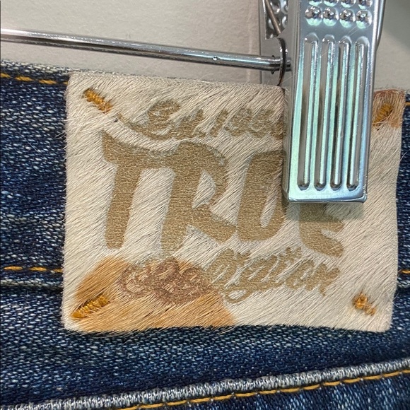 True Religion Women's Johnny Blue Low Rise Straight Leg Jeans NWT Size 28 - Picture 6 of 15